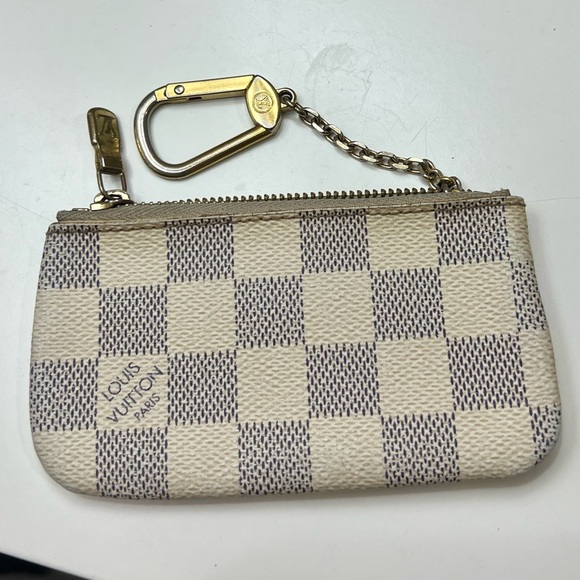Louis Vuitton Key Pouch - Picture 1 of 8